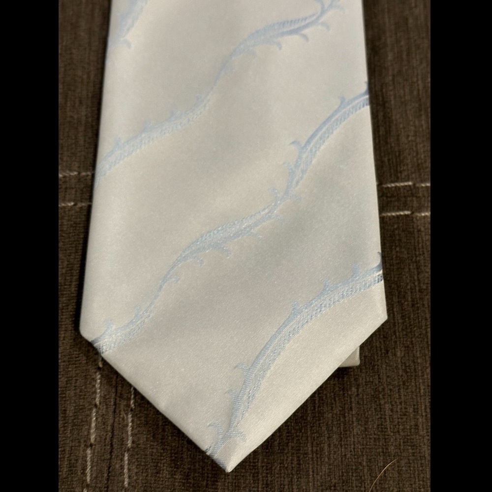 GIORGIO tie - Picture 9 of 13